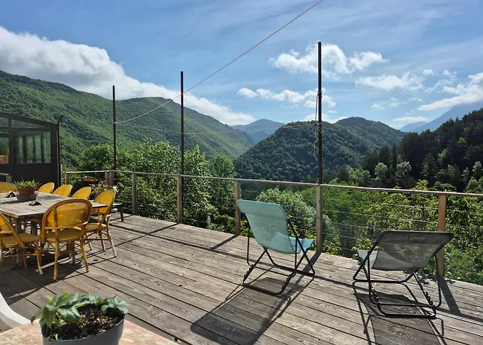 Grande Terrasse Avec Vue Entre Mediterranee Et Pays Cathare
